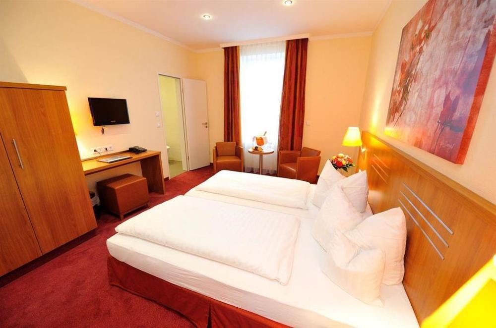 Hotel Vis A Vis Lindau  Szoba fotó