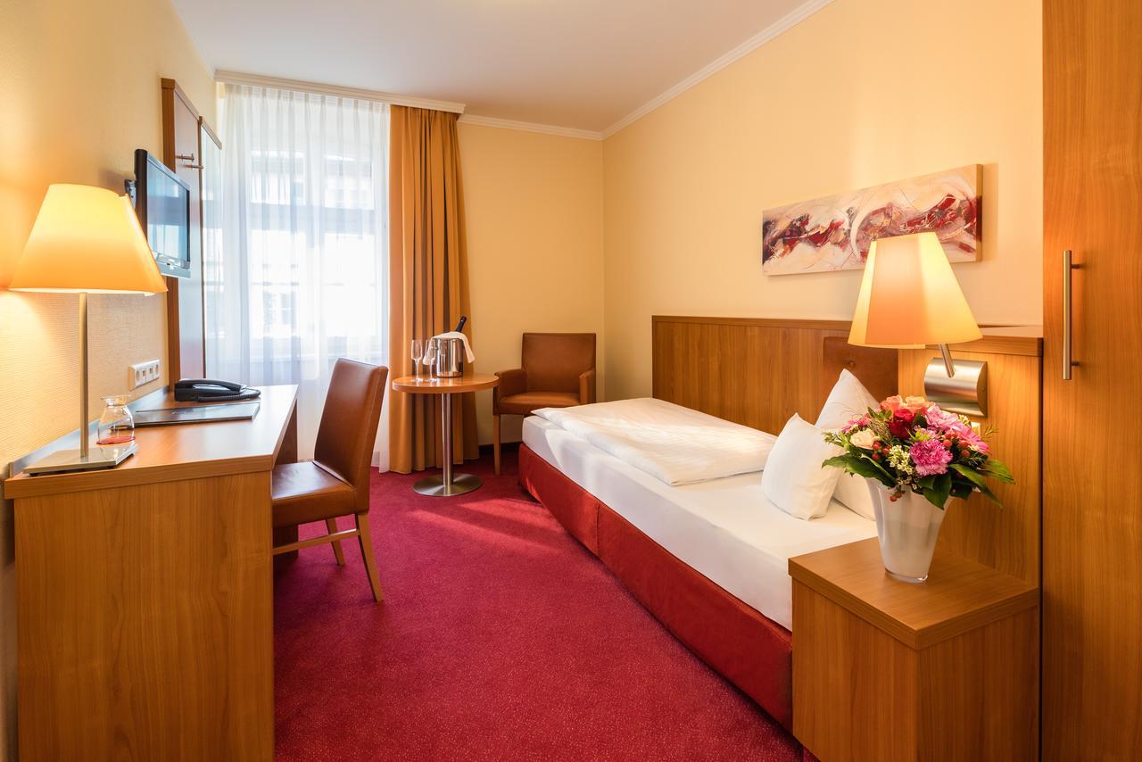 Hotel Vis A Vis Lindau  Kültér fotó