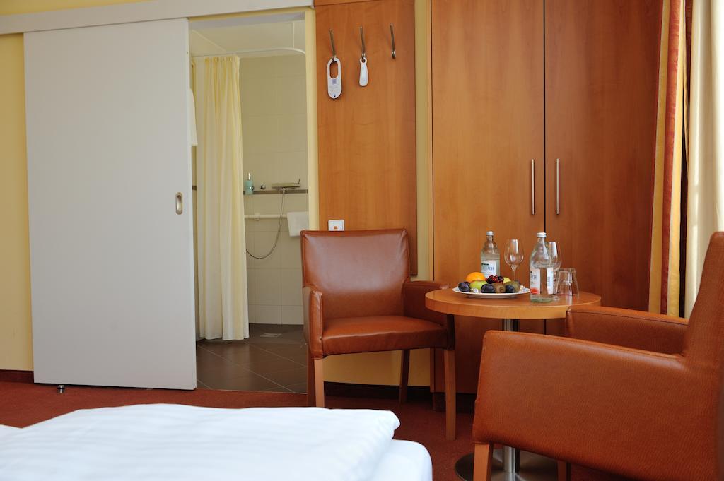 Hotel Vis A Vis Lindau  Kültér fotó